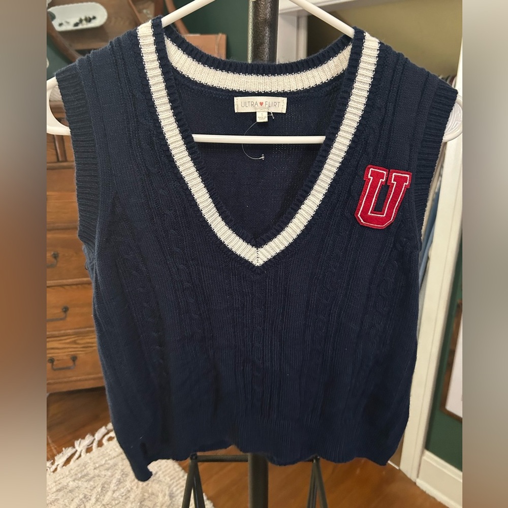 Ultra Flirt Navy V-Neck cropped Sweater with Red and White Trim